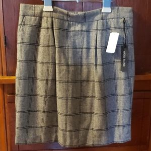 NWT Wool Blend Plaid Knee Length Skirt